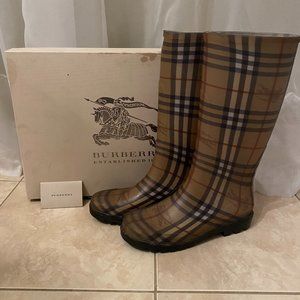 Burberry Rainboots